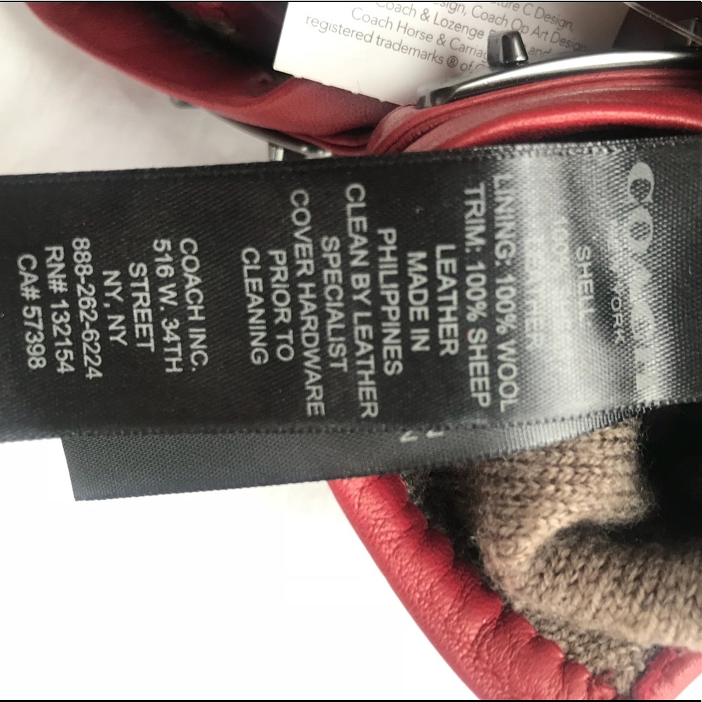 NWT!! Coach leather gloves in black cherry - Picture 3 of 4